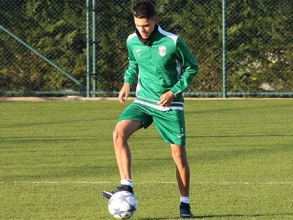 karpati-rozproschalisya-z-kolumbiytsem-ta-zdiysnili-ryad-kadrovikh-zmin