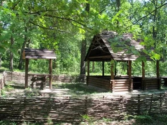 do-travnevikh-svyat-u-stolitsi-oblashtuvali-bilshe-40-zon-vidpochinku-kmda