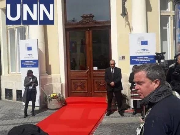 samit-v-sibiu-lideri-krayin-yes-skhvalili-spilnu-deklaratsiyu