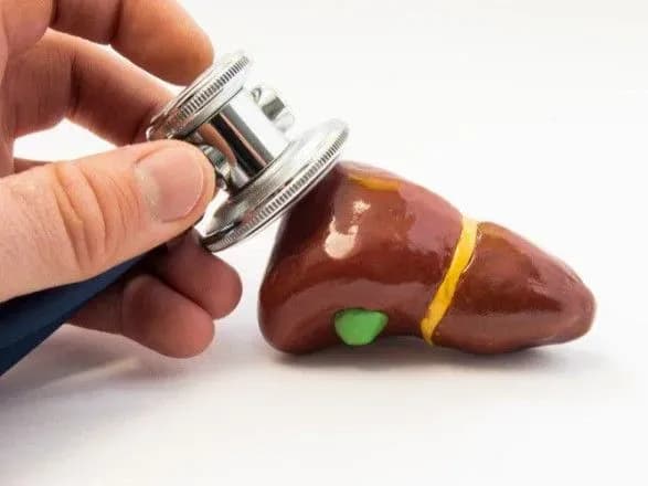 v-ukrayini-zaboronili-gepatoprotektor