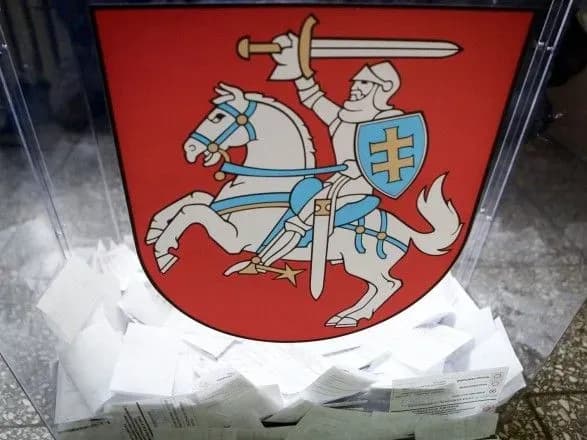 sogodni-u-litvi-oberut-novogo-prezidenta-ta-provedut-dva-referendumi