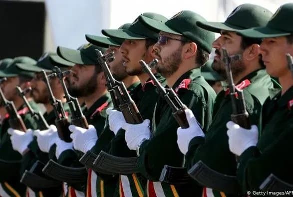 iran-prigroziv-udarom-po-silakh-ssha-u-perskiy-zatotsi