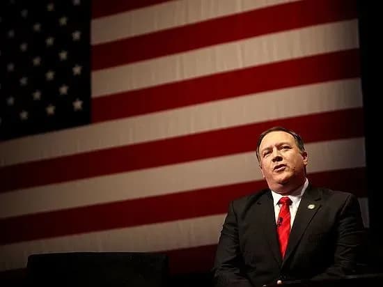 pompeo-u-sochi-nagadav-scho-biliy-dim-ne-viznaye-aneksiyu-krimu