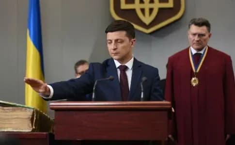 inavguratsiya-zelenskogo-scho-vidomo-pro-te-yak-vidbuvatimetsya-protsedura
