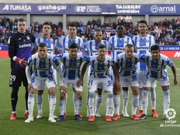 lunin-i-kravets-v-starti-klub-ukrayintsiv-postupivsya-v-ostannomu-turi-primeri