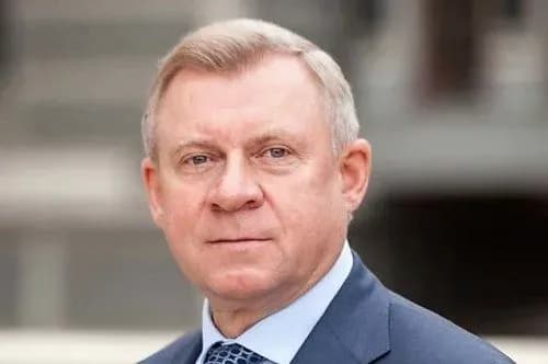 golova-nbu-pidtverdiv-scho-ne-planuye-yti-u-vidstavku