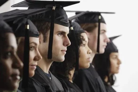 v-ukrayini-budut-monitoriti-pratsevlashtuvannya-vipusknikiv-proftekhiv-ta-vishiv