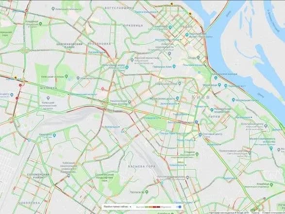 robochiy-tizhden-u-stolitsi-rozpochavsya-iz-zatoriv-1