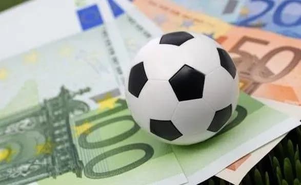 sud-sanktsionuvav-chergovi-obshuki-u-futbolniy-spravi