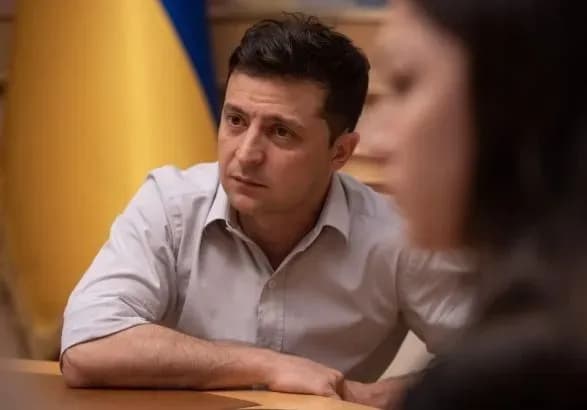 nikhto-ne-zbirayetsya-ogoloshuvati-pro-defolt-prezident