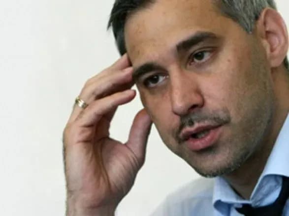 batko-zastupnika-ap-ryaboshapki-zmusheniy-buv-suditisya-z-sinom-za-alimenti