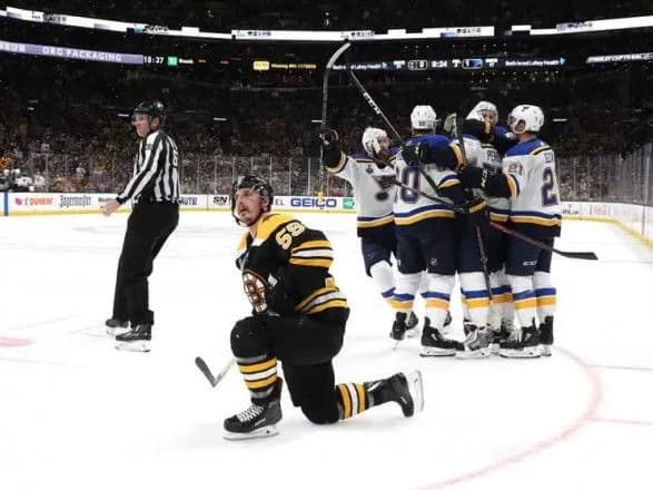 khokeyisti-sent-luyisu-zrobili-tretiy-krok-u-finali-do-zavoyuvannya-kubku-stenli