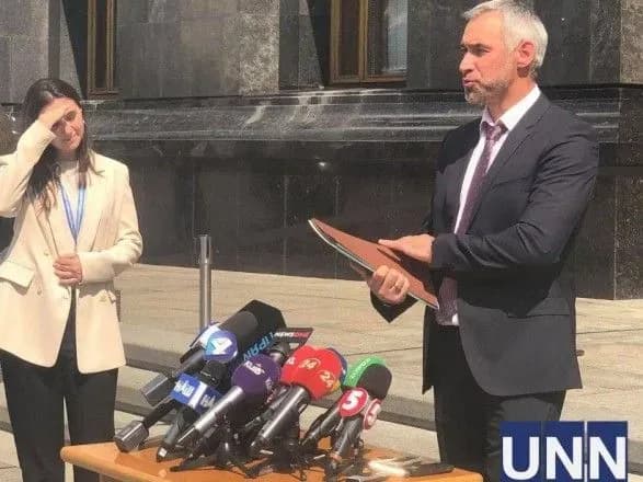 do-prezidenta-nadiyshla-persha-chastina-podan-na-zvilnennya-kerivnikiv-oda