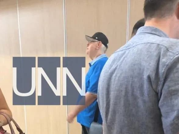 komik-sivokho-balotuvatimetsya-radu-vid-slugi-narodu