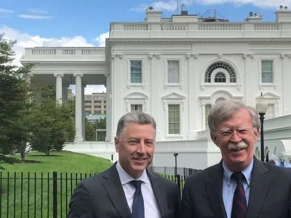 radnik-trampa-pobachiv-v-peremozi-zelenskogo-shans-dlya-miru-na-donbasi