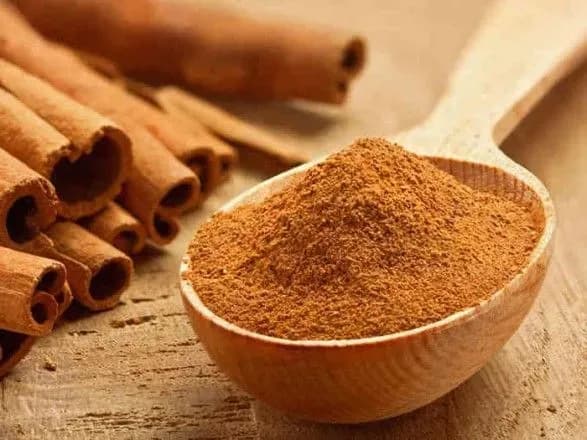 ukrayintsi-yidyat-perevazhno-vyetnamsku-koritsyu