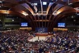 kriza-parye-cherez-bezsanktsiyne-povernennya-v-neyi-rf-zatyagnetsya-na-rik-nardep