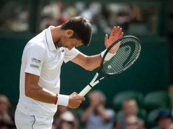 dzhokovich-peregrav-federera-u-finali-vimbldonu