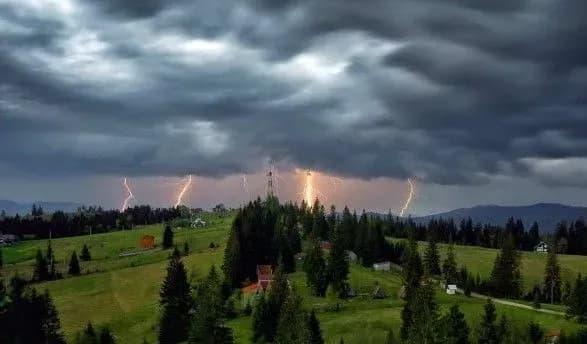 sinoptiki-dali-prognoz-pogodi-na-zavtra-57