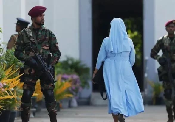 nadzvichayniy-stan-u-shri-lantsi-prodovzhili-sche-na-misyats