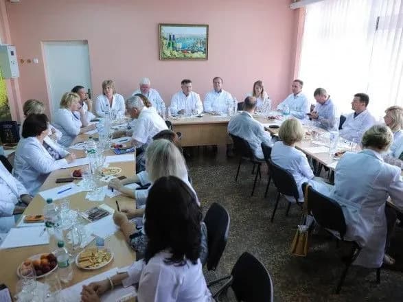 degustatsiyna-komisiya-minagroprodu-rekomenduvala-do-virobnitstva-49-novikh-alkogolnikh-napoyiv