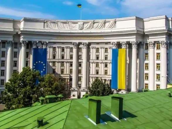 pobittyam-vlasnikh-gromadyan-rosiya-znuschayetsya-nad-derzhavami-yaki-povernuli-yiyi-v-parye-mzs-ukrayini