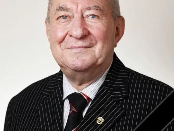 pomer-vidatniy-ukrayinskiy-rozvidnik-yakiy-pershim-zdobuv-informatsiyu-pro-likhomanku-ebola