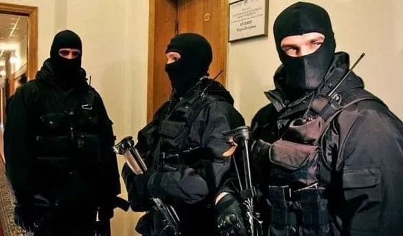 u-prokuraturi-dnipropetrovschini-zapevnili-scho-do-nikh-ne-prikhodili-z-obshukami