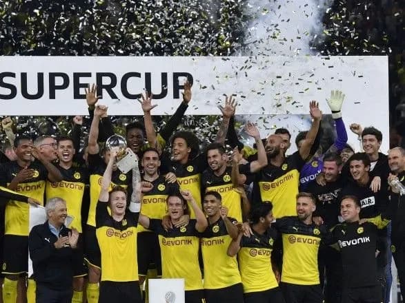 borussiya-peremogla-bavariyeyu-u-gri-za-superkubok-nimechchini