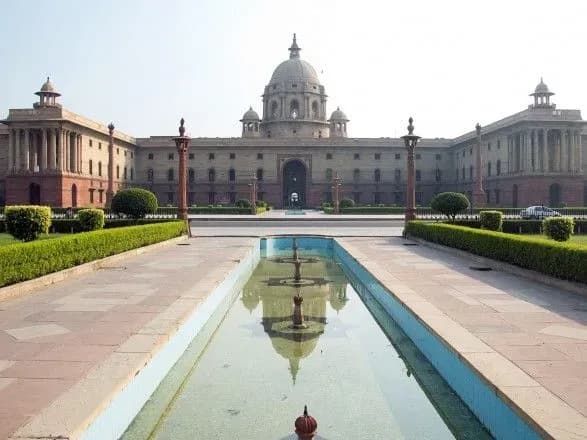 mzs-indiyi-pakistan-povinen-vidmovitisya-vid-znizhennya-rivnya-dipvidnosin