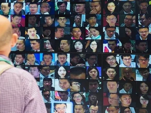 u-ssha-khochut-obmezhiti-vikoristannya-tekhnologiy-rozpiznavannya-oblichchya