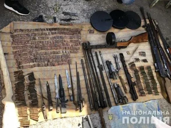 u-zhitelya-mariupolya-viluchili-arsenal-zbroyi-chasiv-drugoyi-svitovoyi-viyni