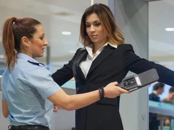 u-kompyuterniy-sistemi-kontrolyu-aeroportiv-ssha-stavsya-zbiy