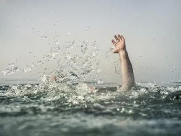 pid-chas-vidpochinku-na-richtsi-vtopivsya-nepovnolitniy