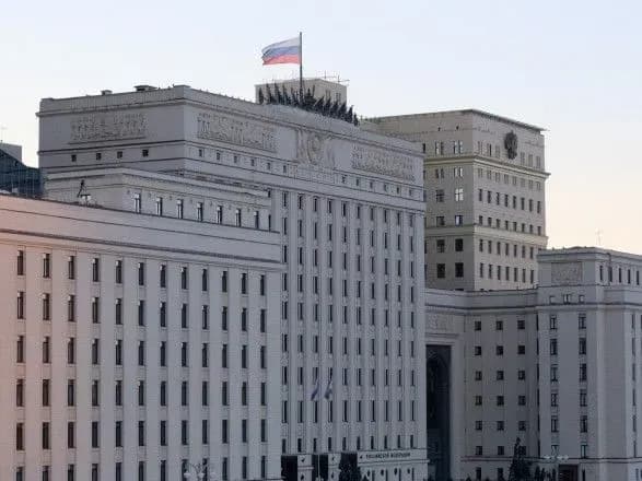 ministr-oboroni-rf-poyasniv-metu-polotiv-strategichnikh-tu-160-do-kordoniv-ssha