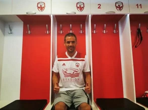 eksfutbolist-zbirnoyi-ukrayini-devich-prodovzhit-karyeru-v-serbiyi