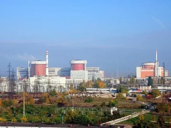 posadovi-osobi-yuzhno-ukrayinskoyi-aes-maynili-kriptovalyutu-v-rezhimnomu-primischenni-stantsiyi