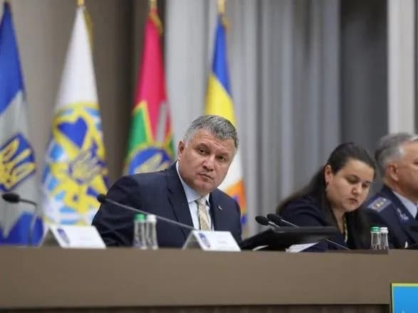 avakov-vistupiv-za-likvidatsiyu-odnogo-z-departamentiv-natspolitsiyi