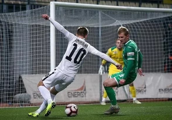 zorya-obigrala-karpati-v-matchi-upl