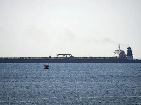 ssha-vveli-sanktsiyi-proti-iranskogo-supertankera-adrian-darya-1