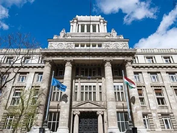 prokuratura-ugorschini-zvinuvatila-siriytsya-v-zlochini-proti-lyudyanosti