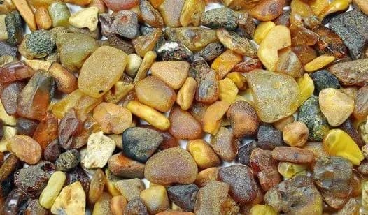 v-ukrayini-cherez-nezakonniy-vidobutok-burshtinu-poshkodzheno-ponad-6-tis-ga-zemli