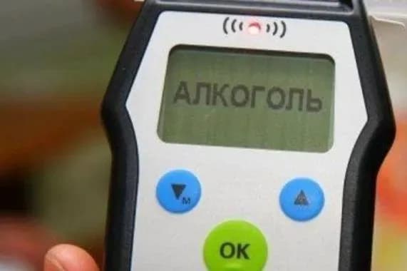 u-khmelnitskomu-prokurora-napidpitku-piymali-na-porushenni-pdr