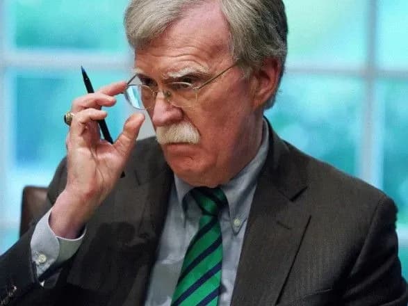 bolton-pro-obmin-mi-mayemo-nadiyu-pobachiti-sche-bilshe-vozyednan-ukrayintsiv-zi-svoyimi-simyami