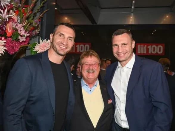 volodimir-i-vitaliy-klichki-zustrilis-z-liderami-nimetskikh-politichnikh-partiy-u-berlini