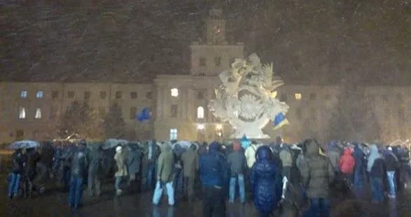 ekspratsivnika-alfi-suditimut-u-spravi-rozstrilu-khmelnitskogo-maydanu