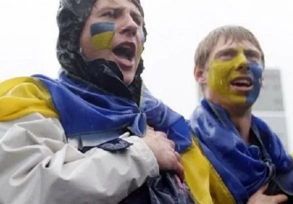 zelenskomu-proponuyut-zminiti-gimn-ukrayini-na-versiyu-natalki-mogilevskoyi