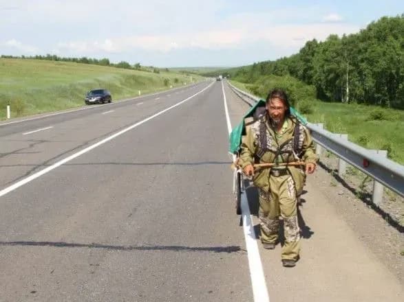 u-rosiyskiy-buryatiyi-vikrali-shamana-yakiy-yshov-viganyati-putina-z-kremlya