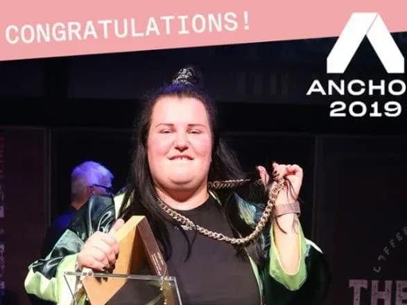 reperka-alyona-alyona-zdobula-mizhnarodnu-muzichnu-premiyu