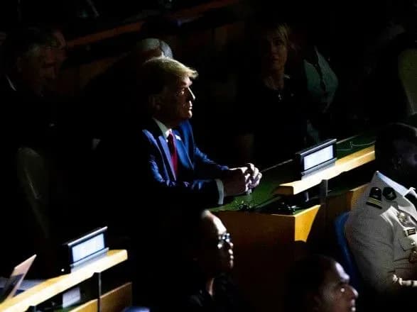 tramp-zaklikaye-senatora-piti-u-vidstavku-adzhe-toy-prochitav-kongresu-neisnuyuchu-versiyu-yogo-rozmovi-iz-zelenskim